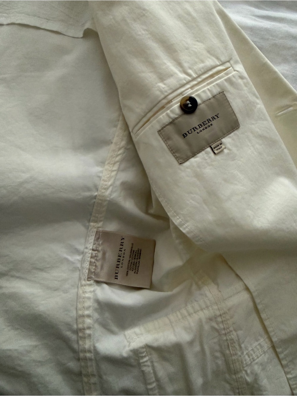 Burberry Men’s Cream Cotton Blazer